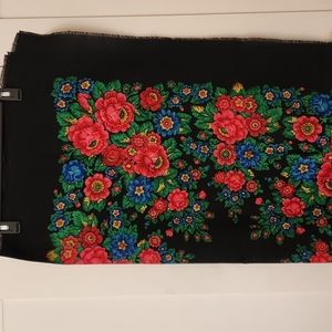 Auntentic Ukraine Wool Shawl